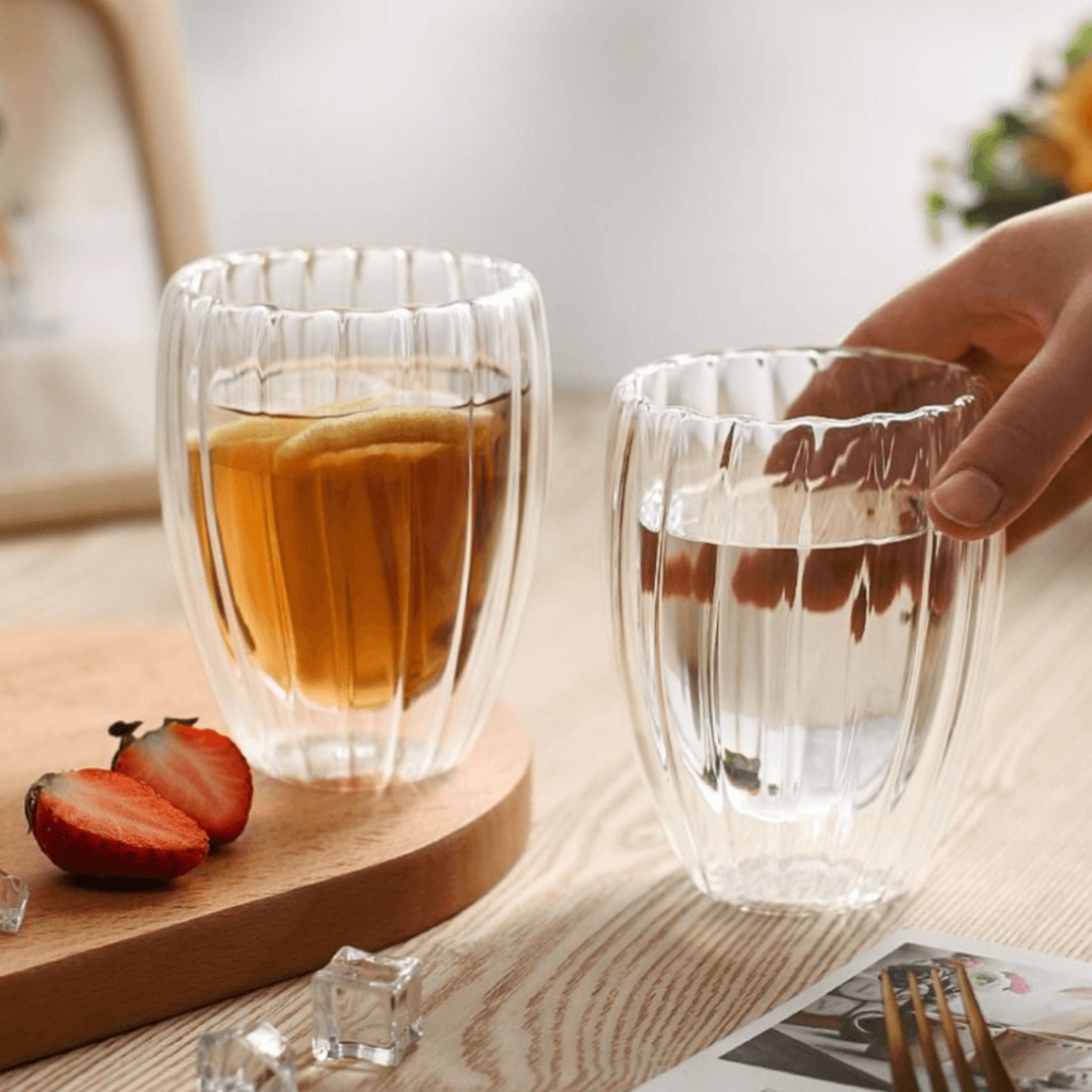 Mug en verre transparent à paroi double pour café, thé et boissons froides